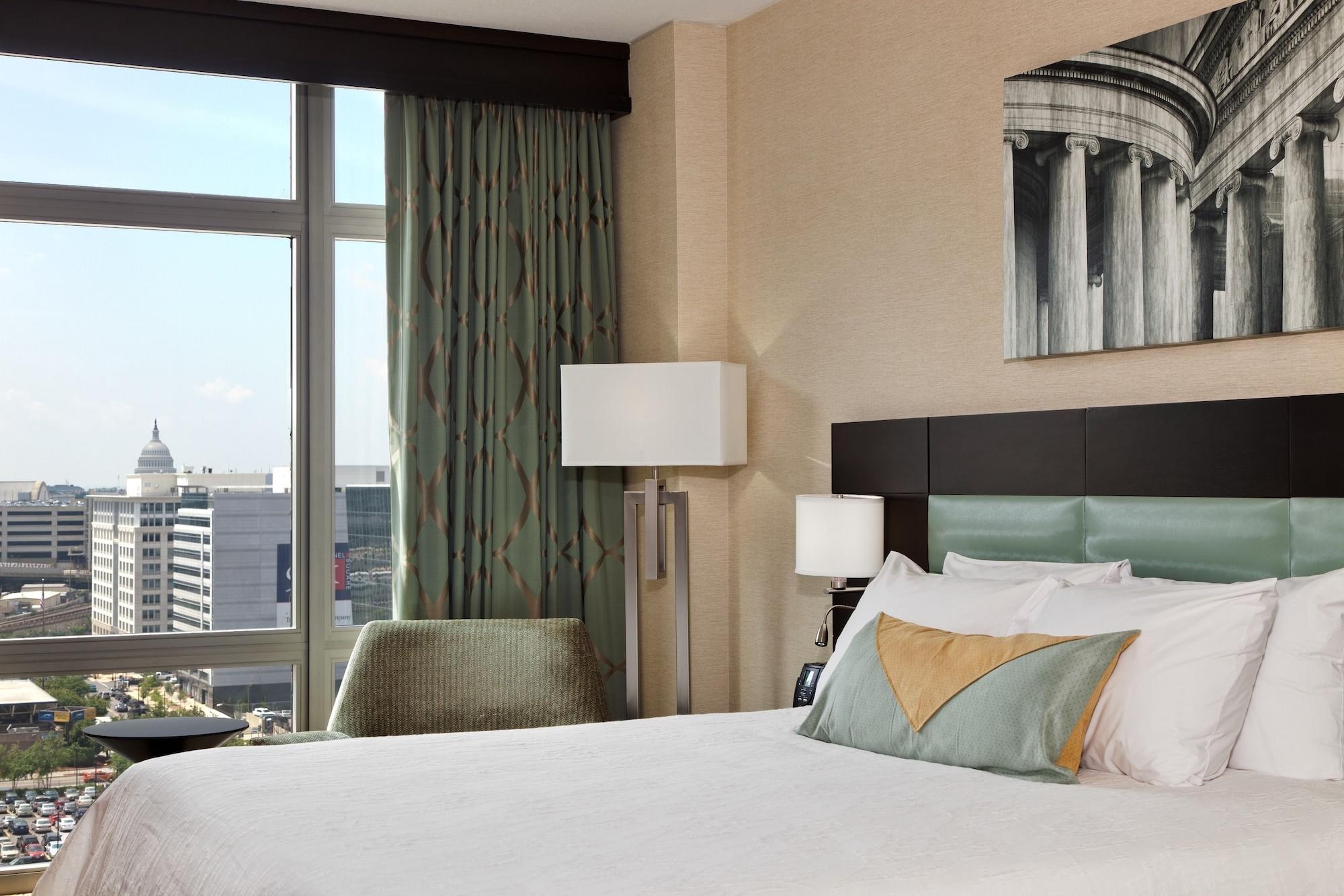 Hilton Garden Inn Washington D.C./U.S. Capitol Exterior photo