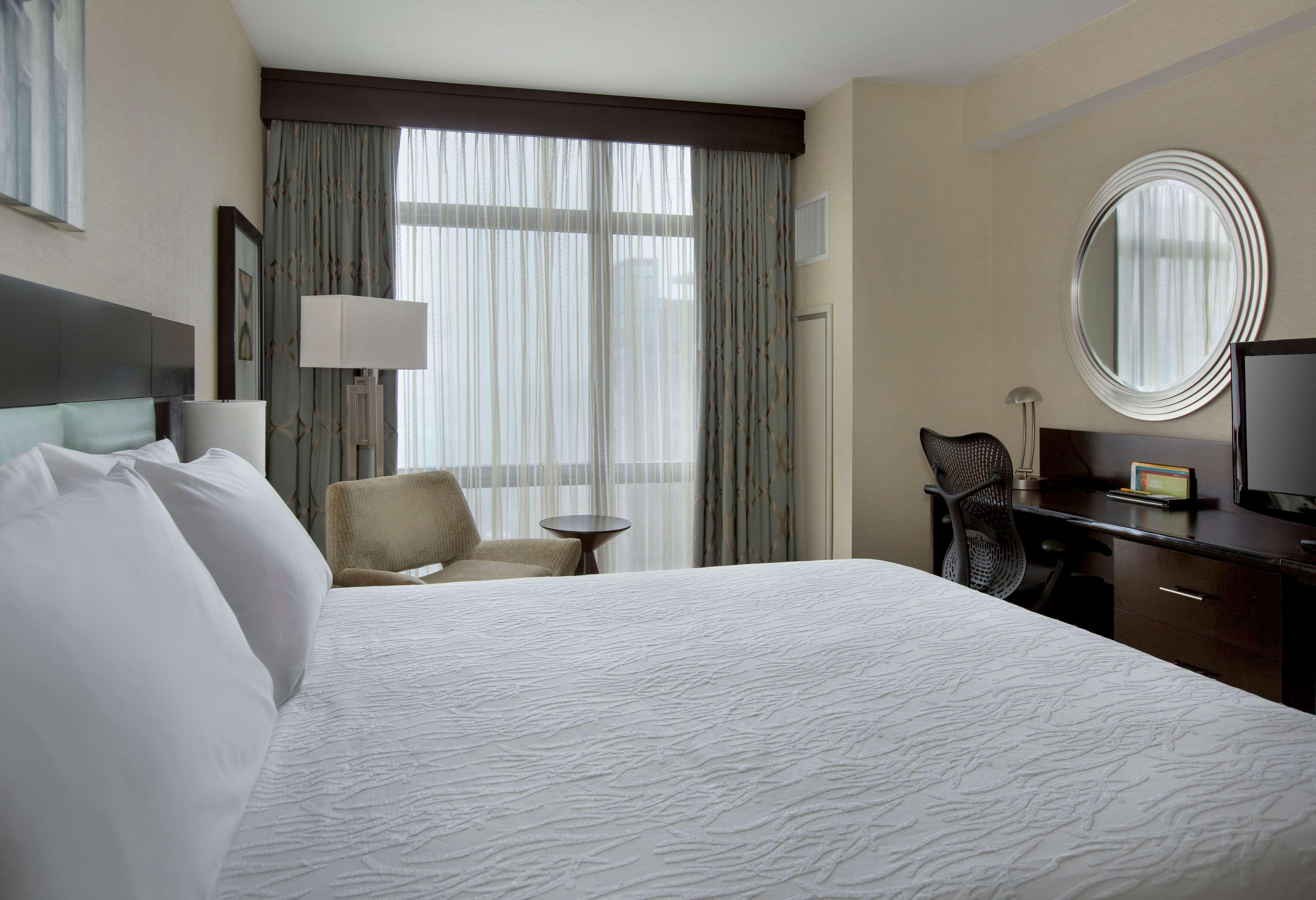 Hilton Garden Inn Washington D.C./U.S. Capitol Exterior photo