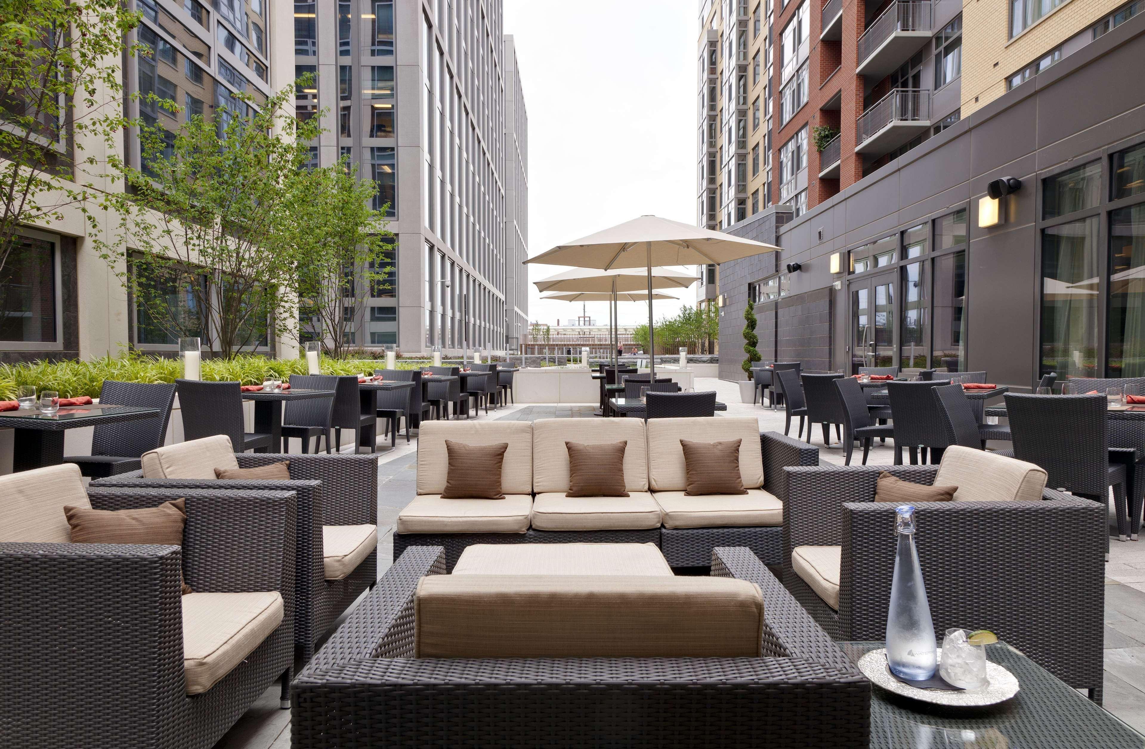 Hilton Garden Inn Washington D.C./U.S. Capitol Exterior photo