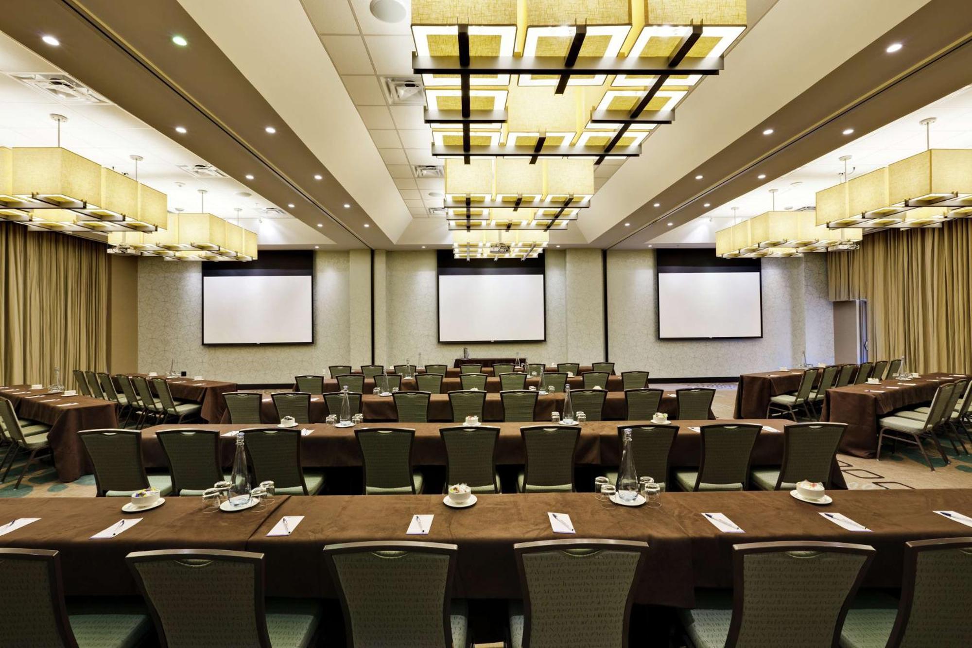 Hilton Garden Inn Washington D.C./U.S. Capitol Exterior photo