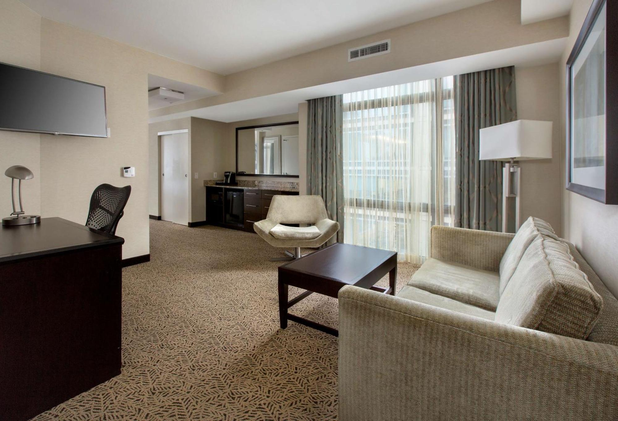 Hilton Garden Inn Washington D.C./U.S. Capitol Exterior photo