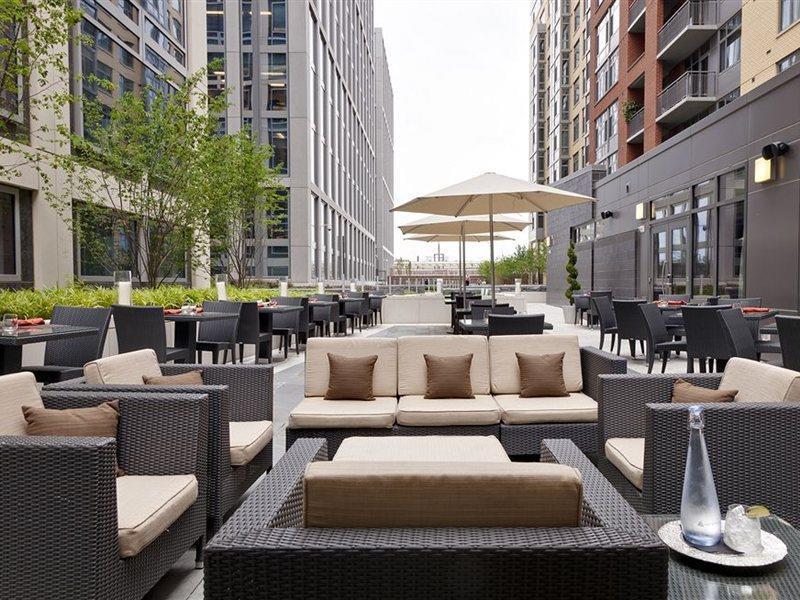 Hilton Garden Inn Washington D.C./U.S. Capitol Exterior photo